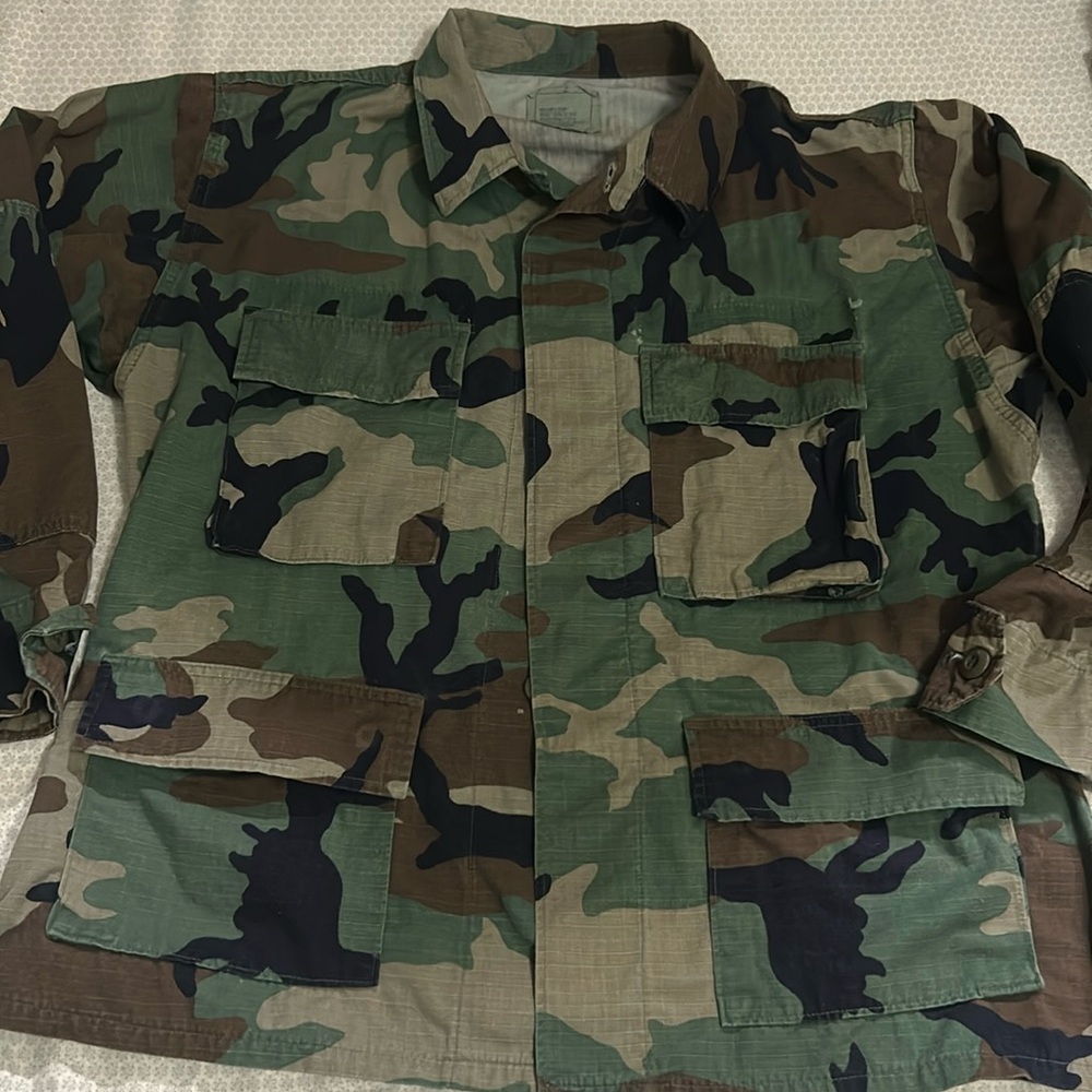 Camo Army Jacket Cotton size Medium X-Short